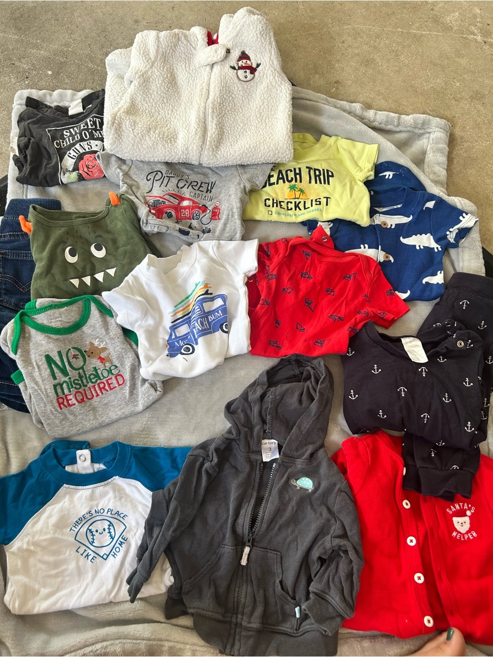 Mixed Boys' Tops & Hoodies - Assorted Colors (No Visible Brand)